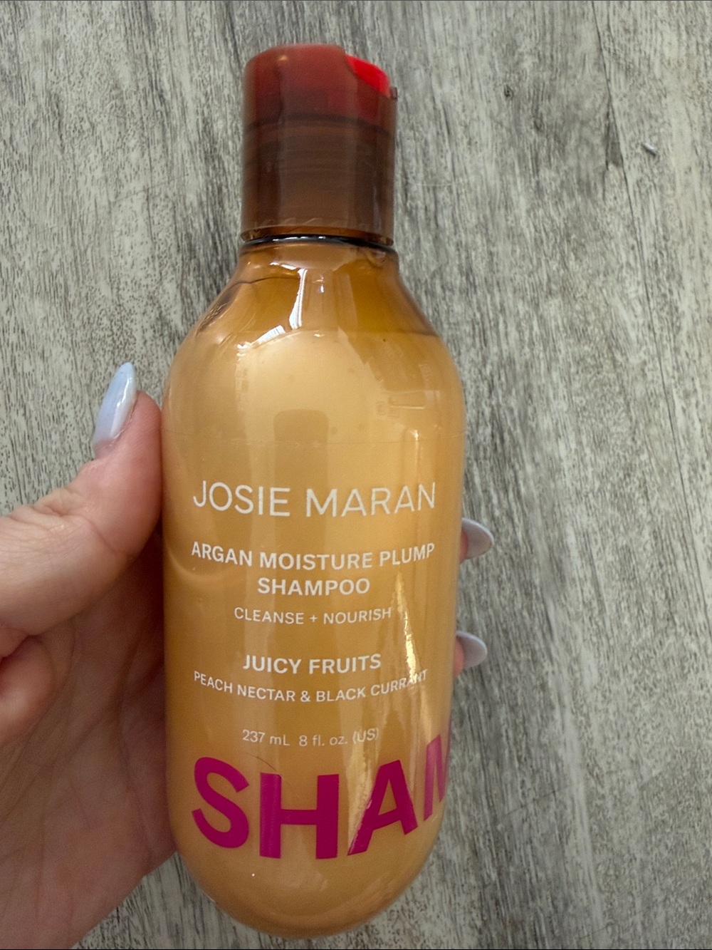 JOSIE MARAN Argan Moisture Plump Shampoo in Juicy Fruits